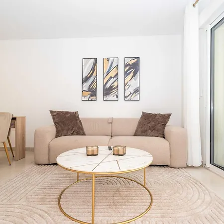 Daire Modern With Terraces, Parking - Cannes